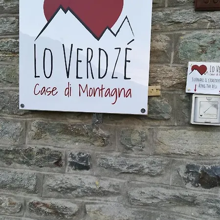 Pensjonat Lo Verdze Di 4*