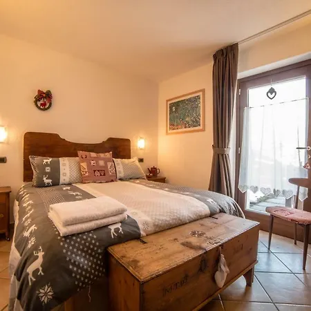 Pensjonat Lo Verdze Di Torgnon